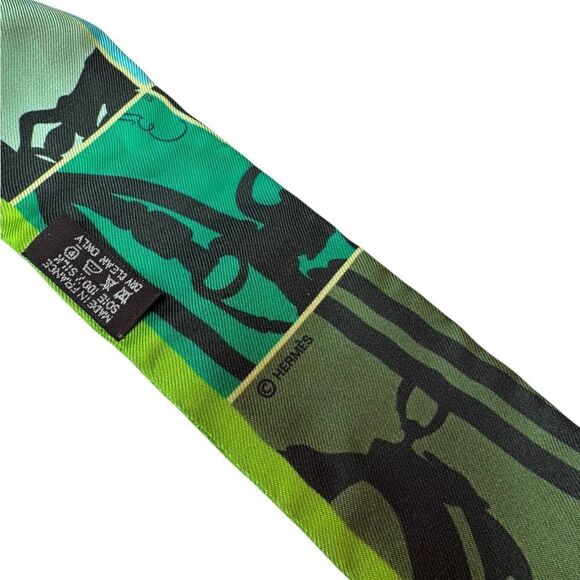 Hermes Silk Soie en Desordre Twilly - Picture 4 of 6